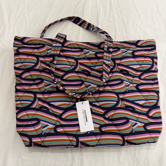 Vera Bradley Large Retro Ribbons Ultralight East West Tote Preppy Travel NWT - Picture 10 of 14